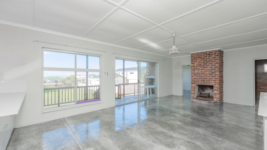To Let 3 Bedroom Property for Rent in Agulhas Western Cape
